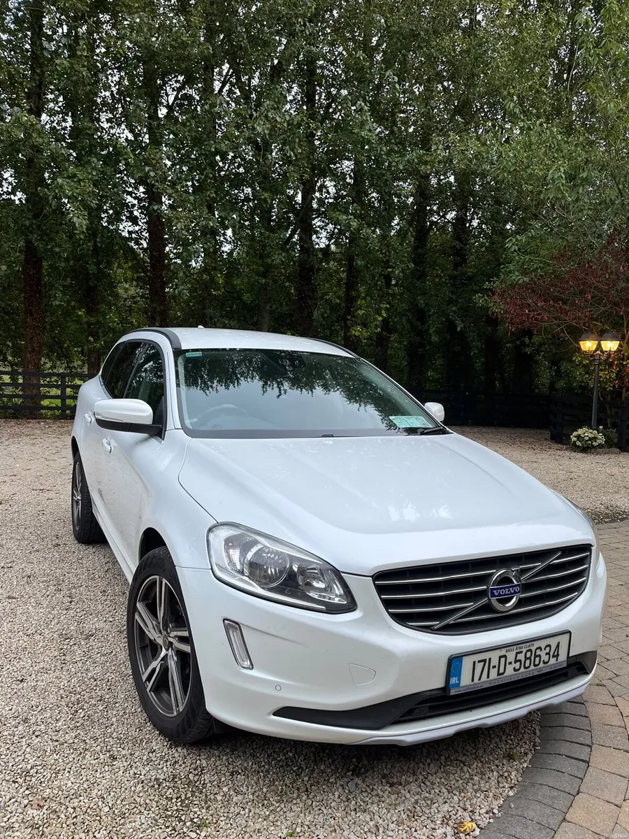 Volvo XC60 - Image 1