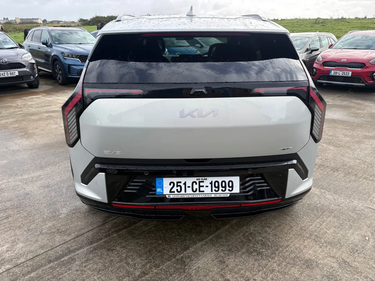 Kia EV3 2025 - Image 4
