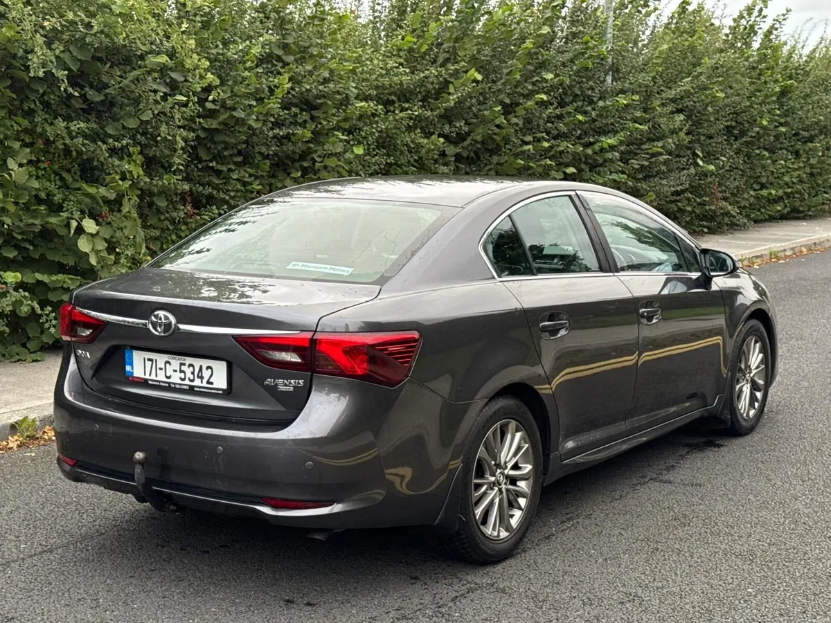 Toyota Avensis - Image 4