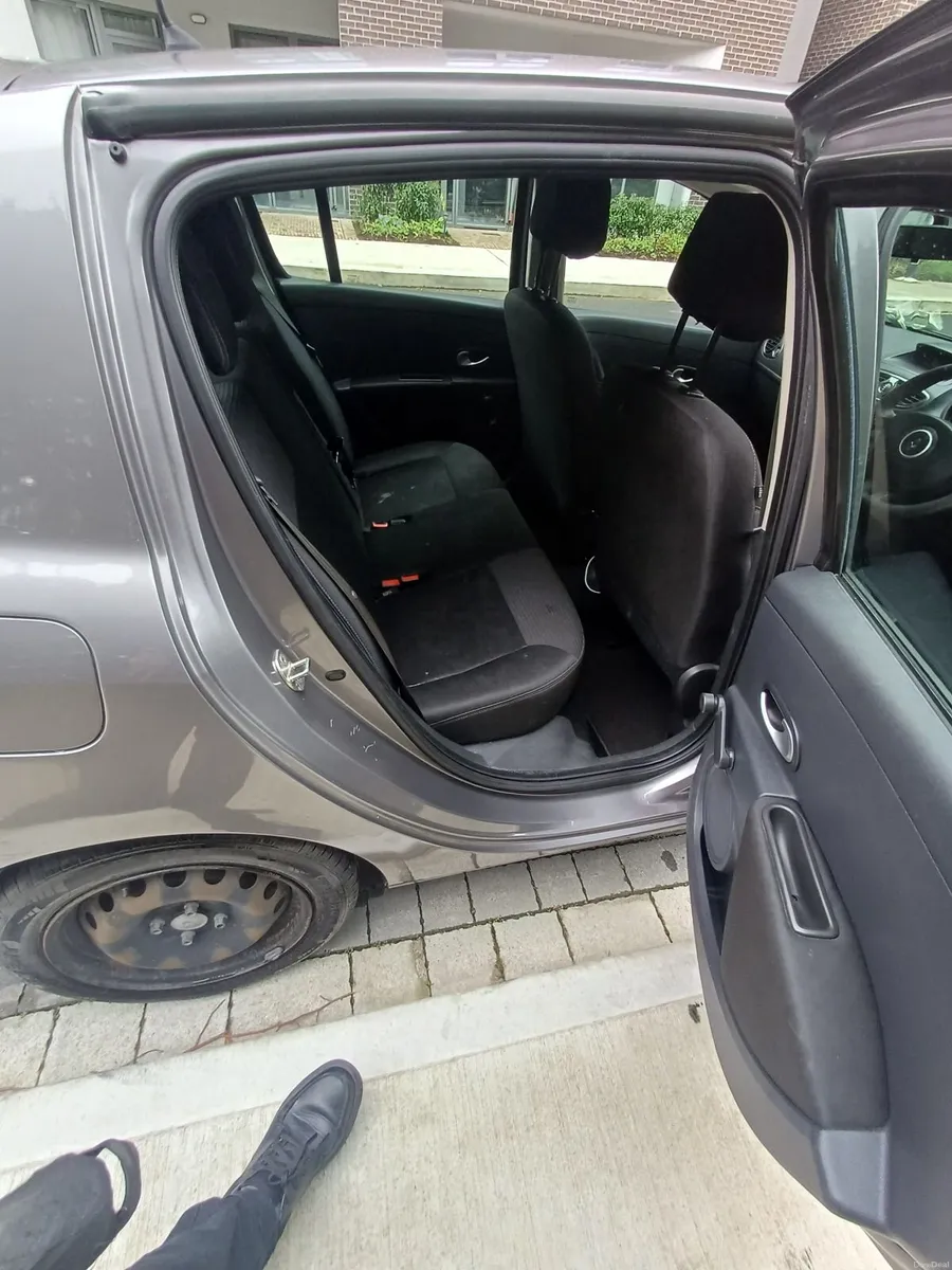 Renault Clio 2013 - Image 6