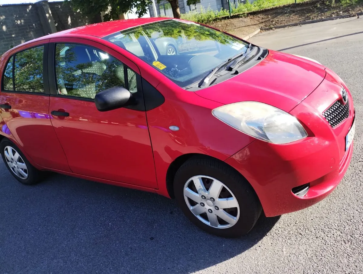 Toyota Yaris 2008 - Image 1