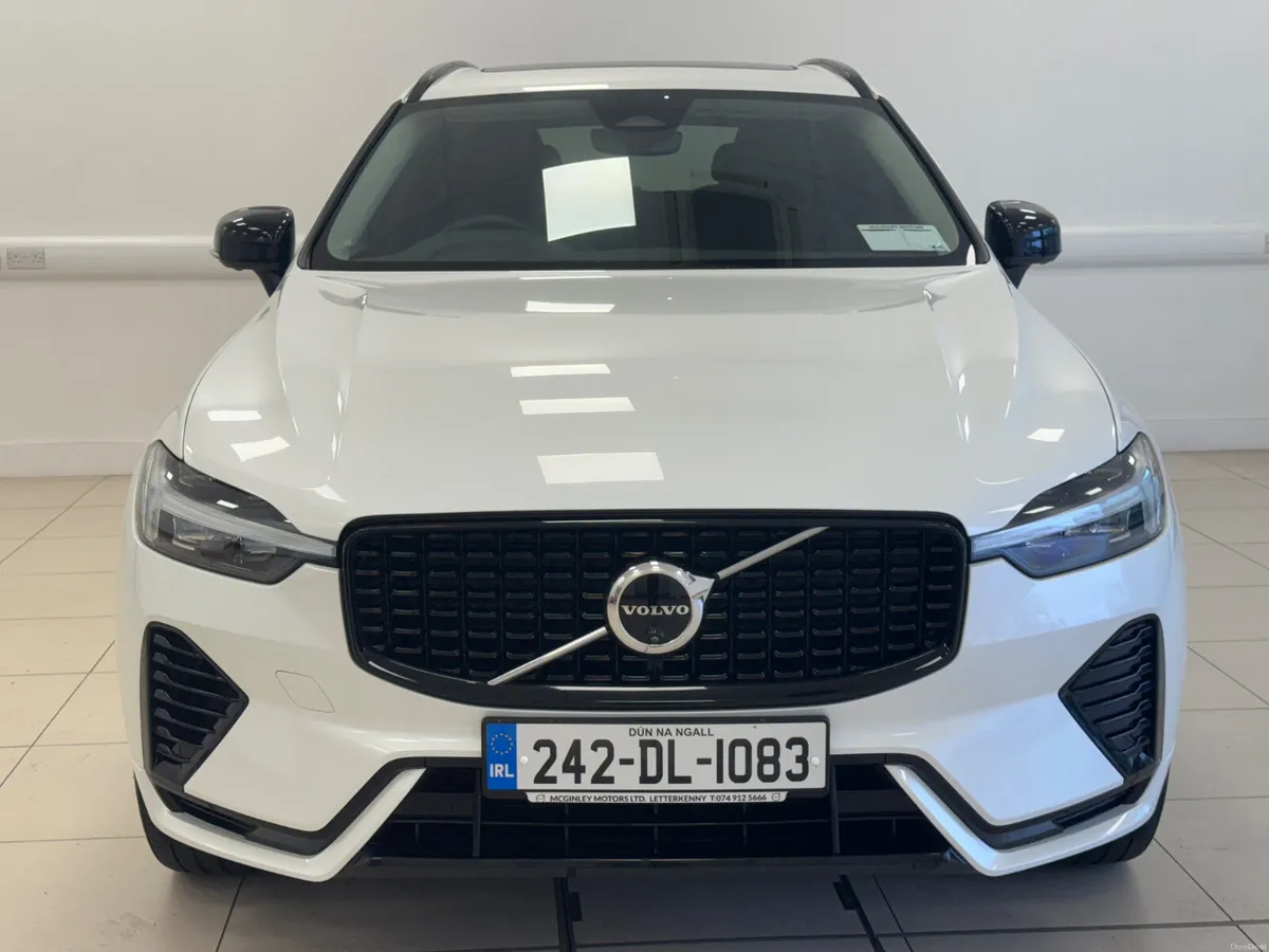 Volvo XC60 2024 - Image 2
