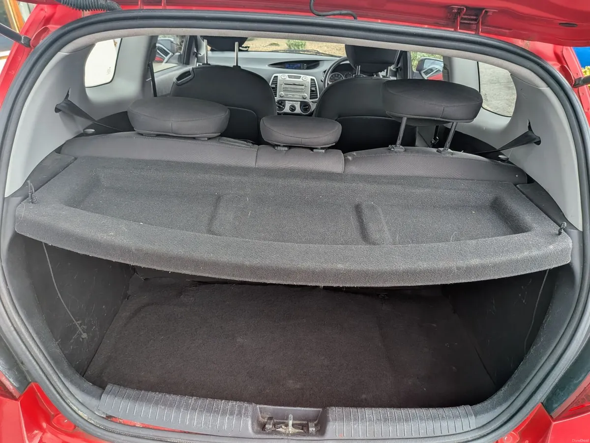 Hyundai i20 2011 - Image 4