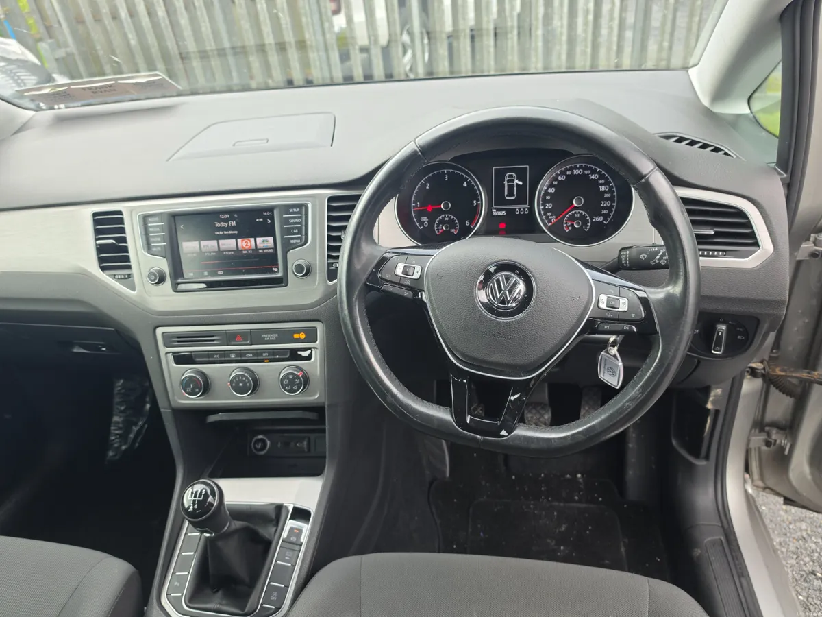 Volkswagen Golf 2016 - Image 5