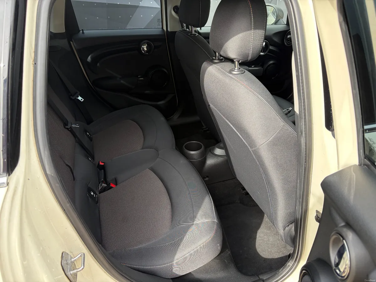 Mini One 1.2 Automatic 2015 - Image 6