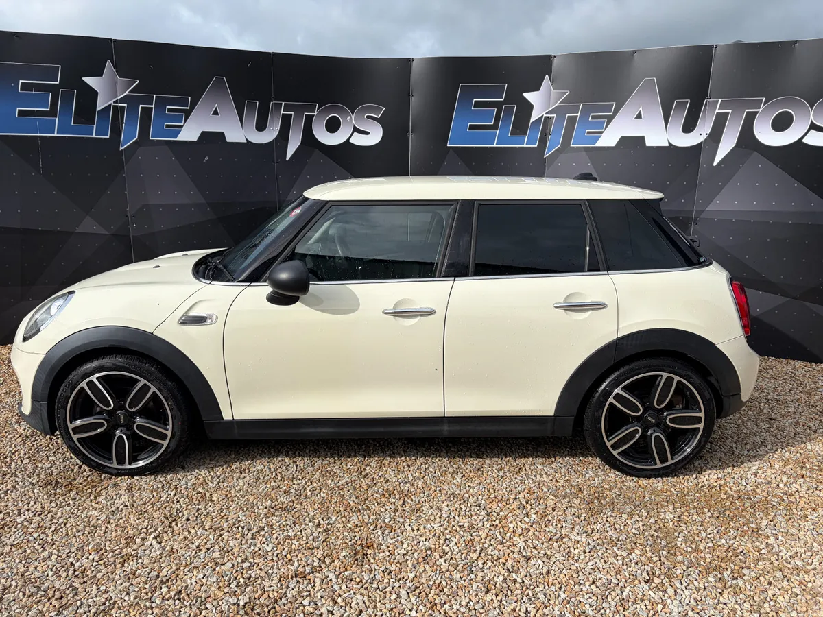 Mini One 1.2 Automatic 2015 - Image 2
