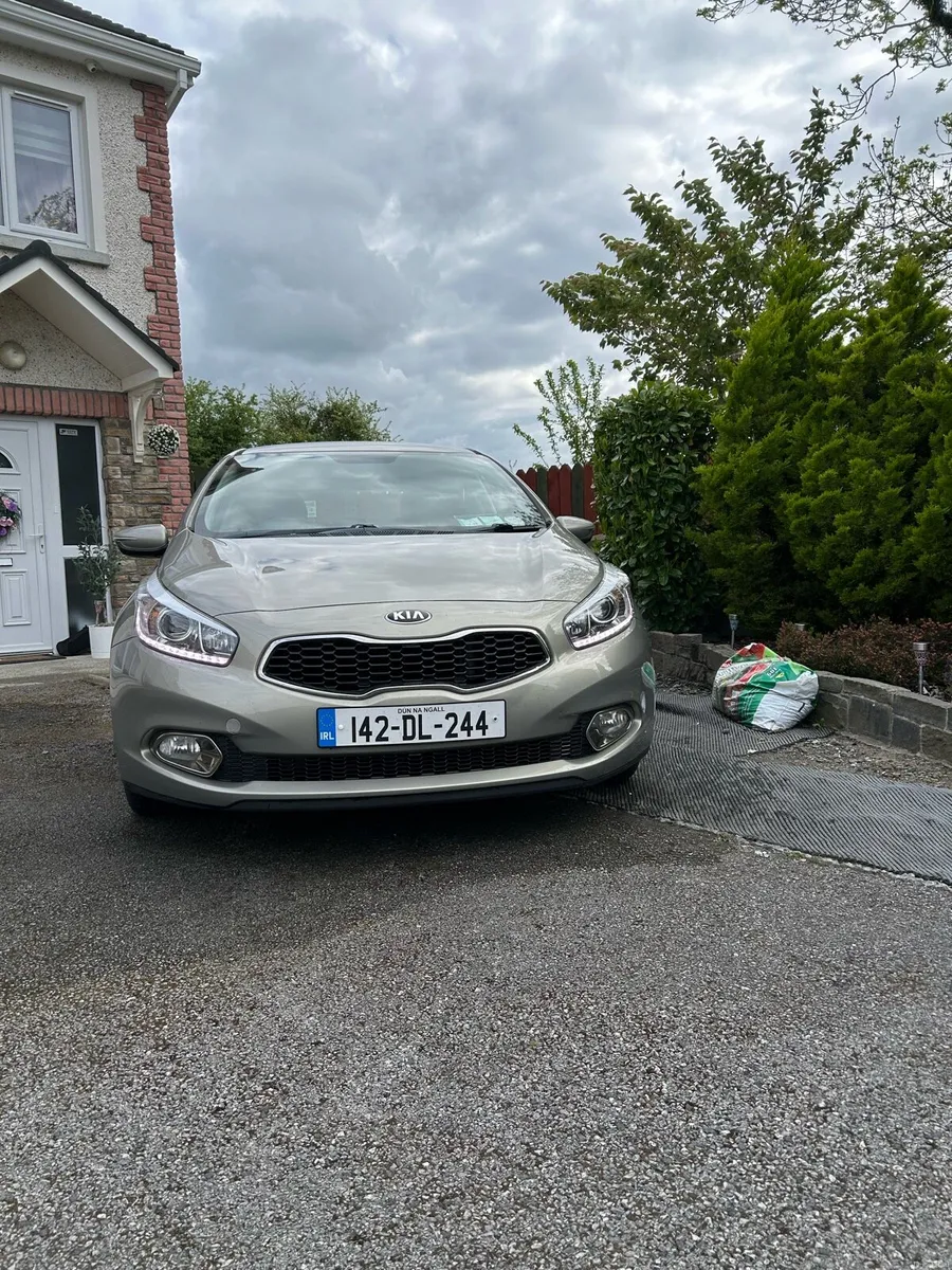 Kia Ceed 1.6 CRDI 2014 - Image 3