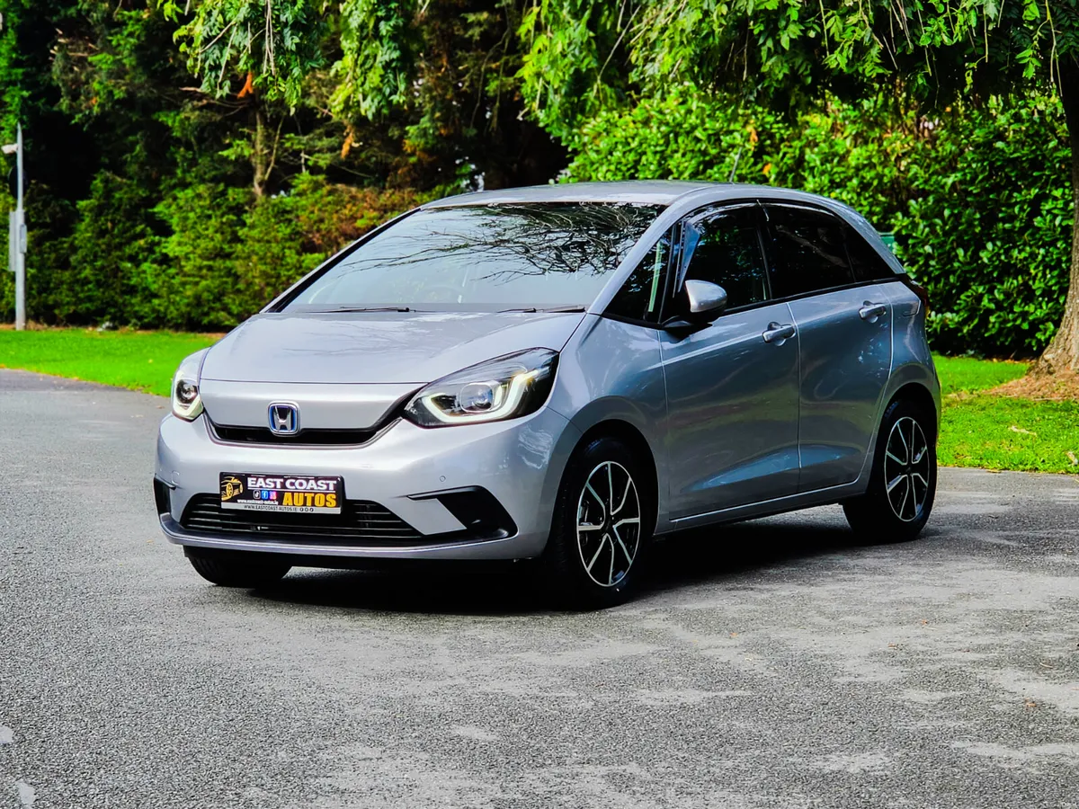 2021 Honda Fit 1.5 Petrol Hybrid Automatic - Image 5