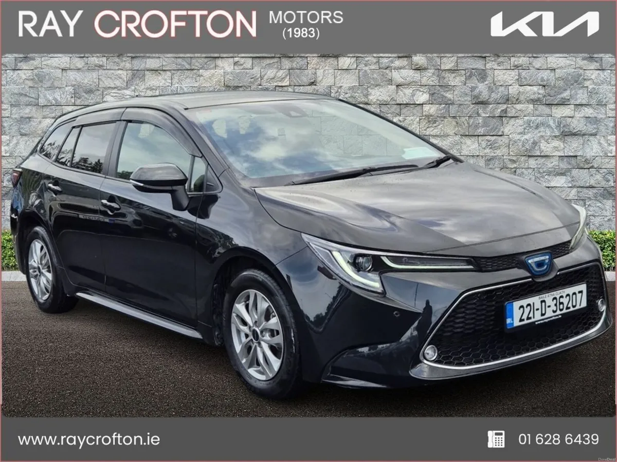 Toyota Corolla 1.8 Hybrid Luna - Image 1