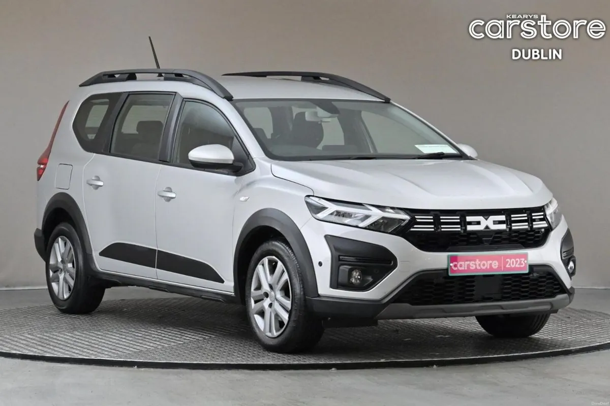 Dacia Jogger 1.0 TCE EXPRESSION 7SEATS **REVERSE C - Image 1