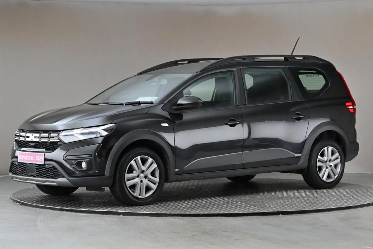 Dacia Jogger 1.0 TCE EXPRESSION 7SEATS **REVERSE C - Image 4