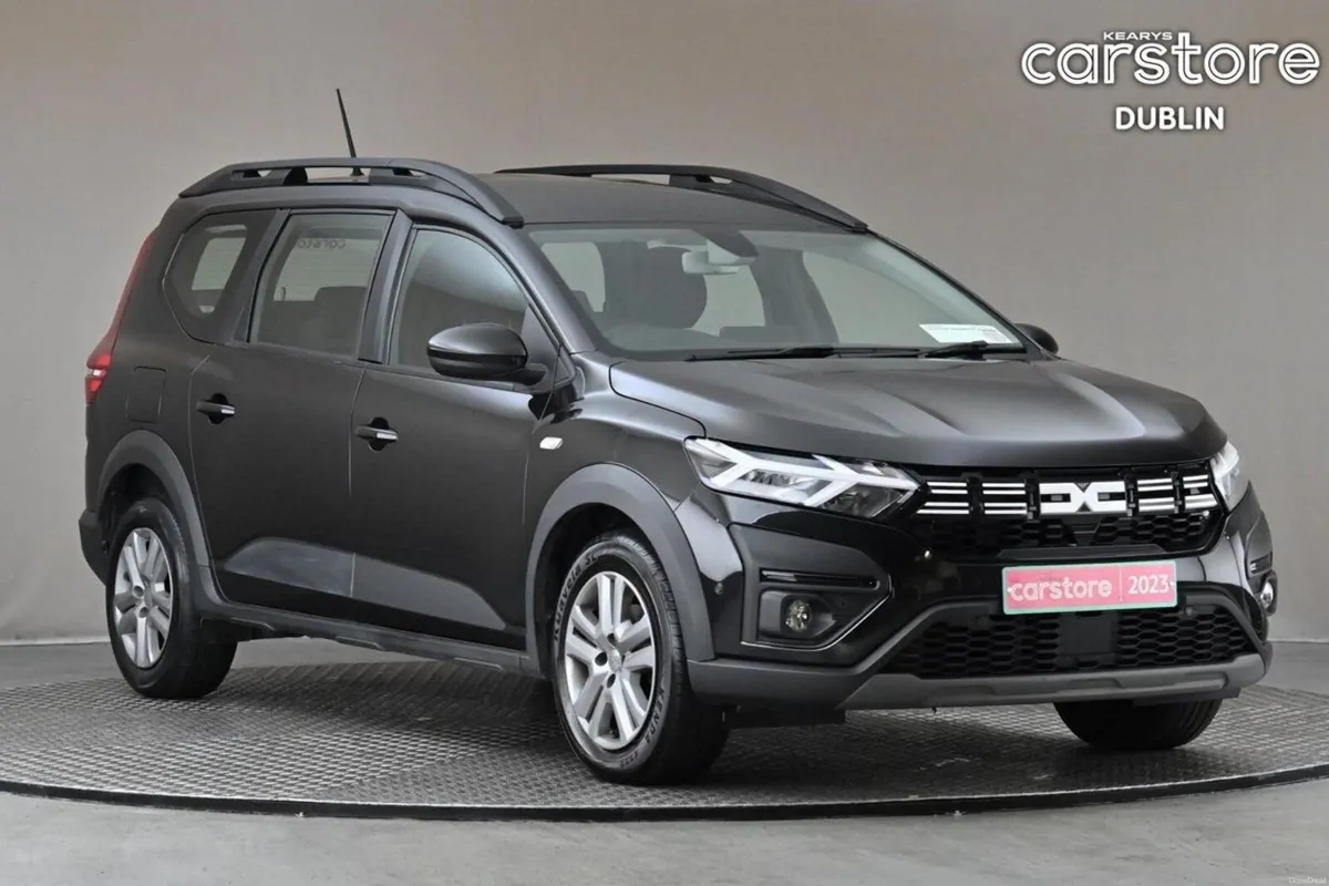 Dacia Jogger 1.0 TCE EXPRESSION 7SEATS **REVERSE C - Image 1