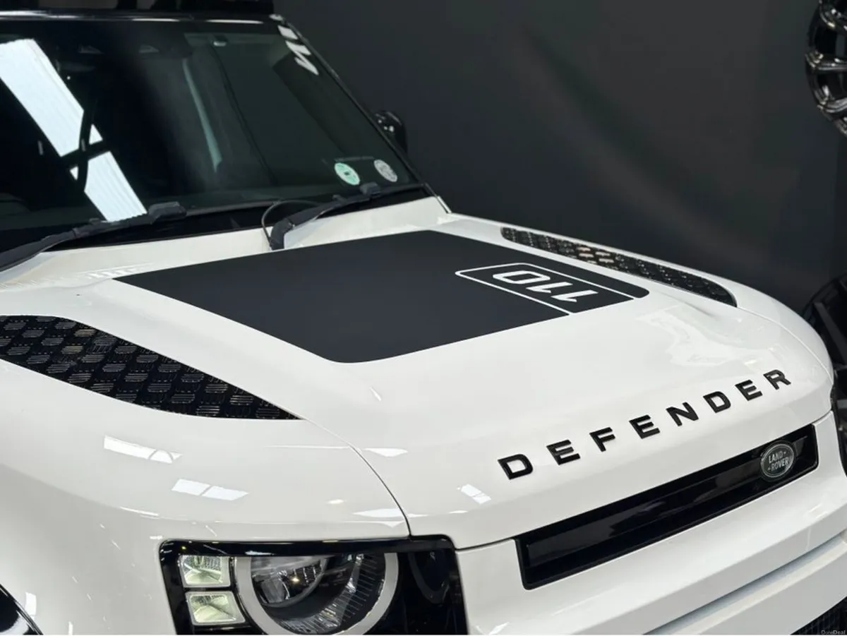 DEFENDER D110 3.0 TURBO DIESEl N1 UTILITY - Image 3