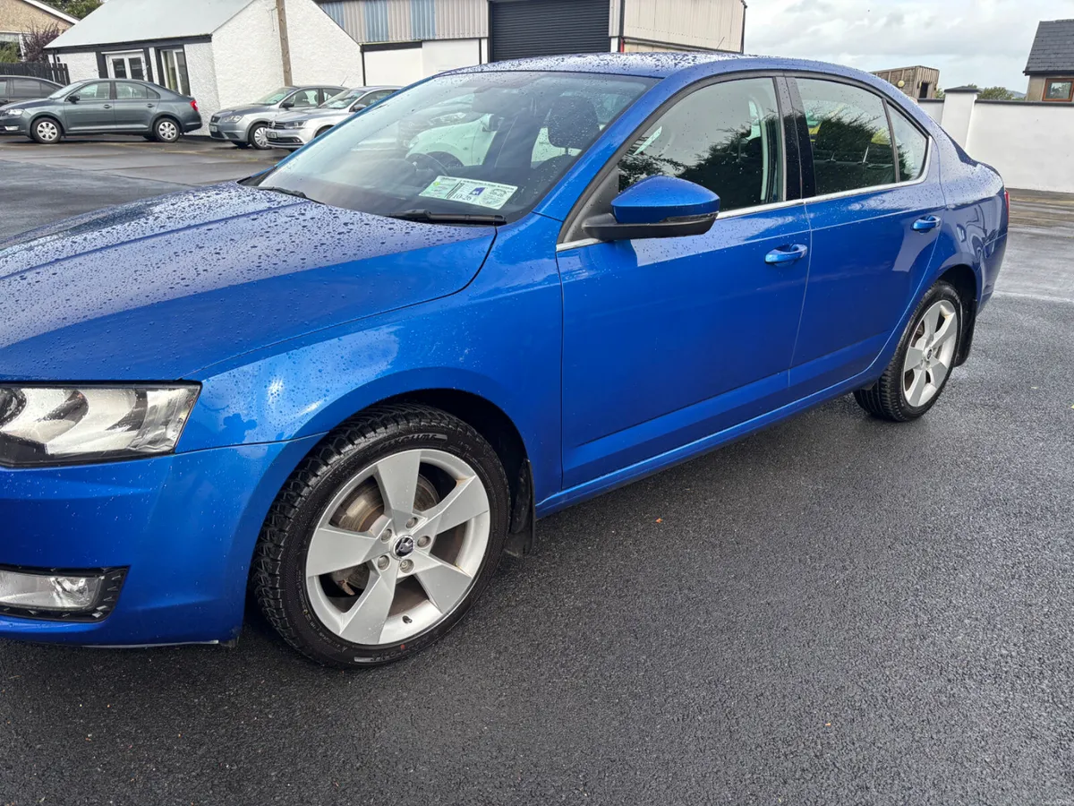 Skoda Octavia 2016 - Image 2