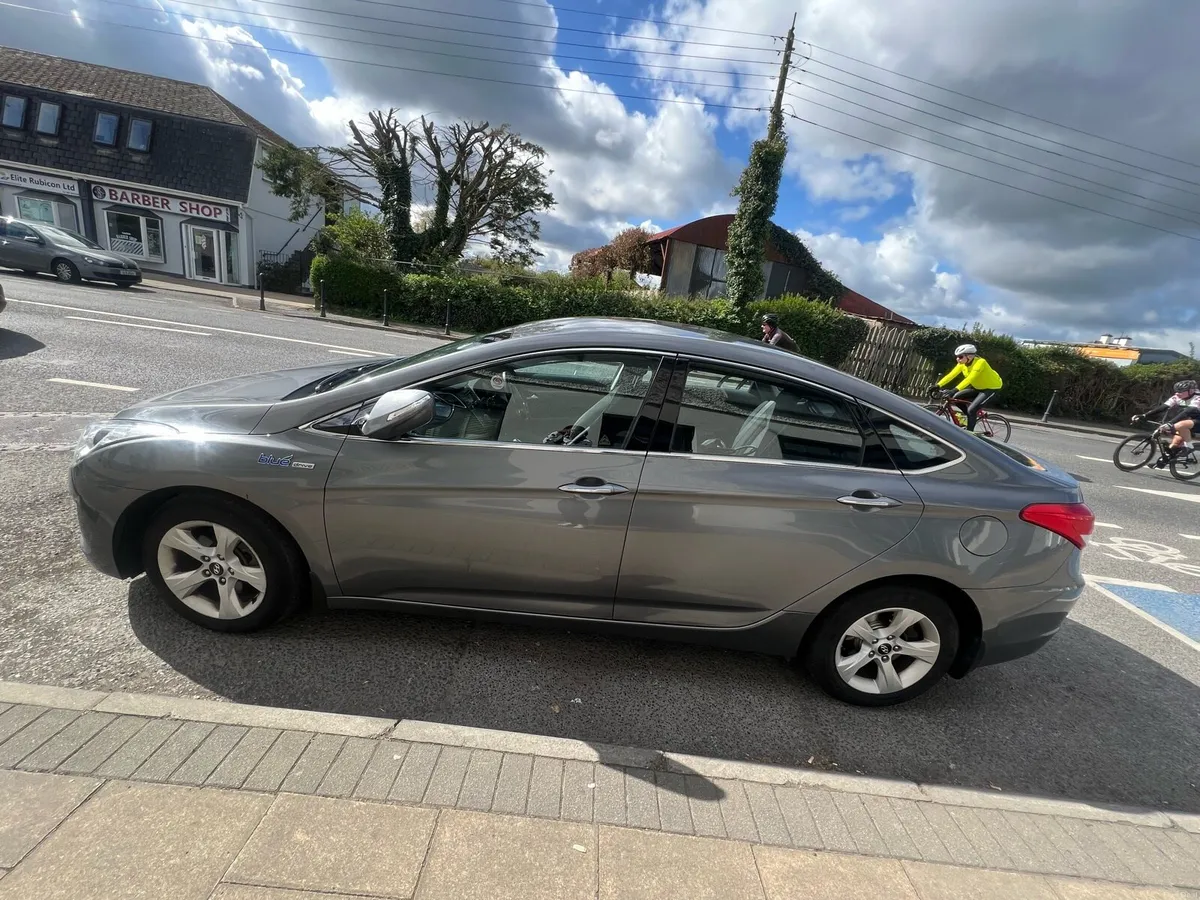 Hyundai I40 141 (NCT 09/27) - Image 1