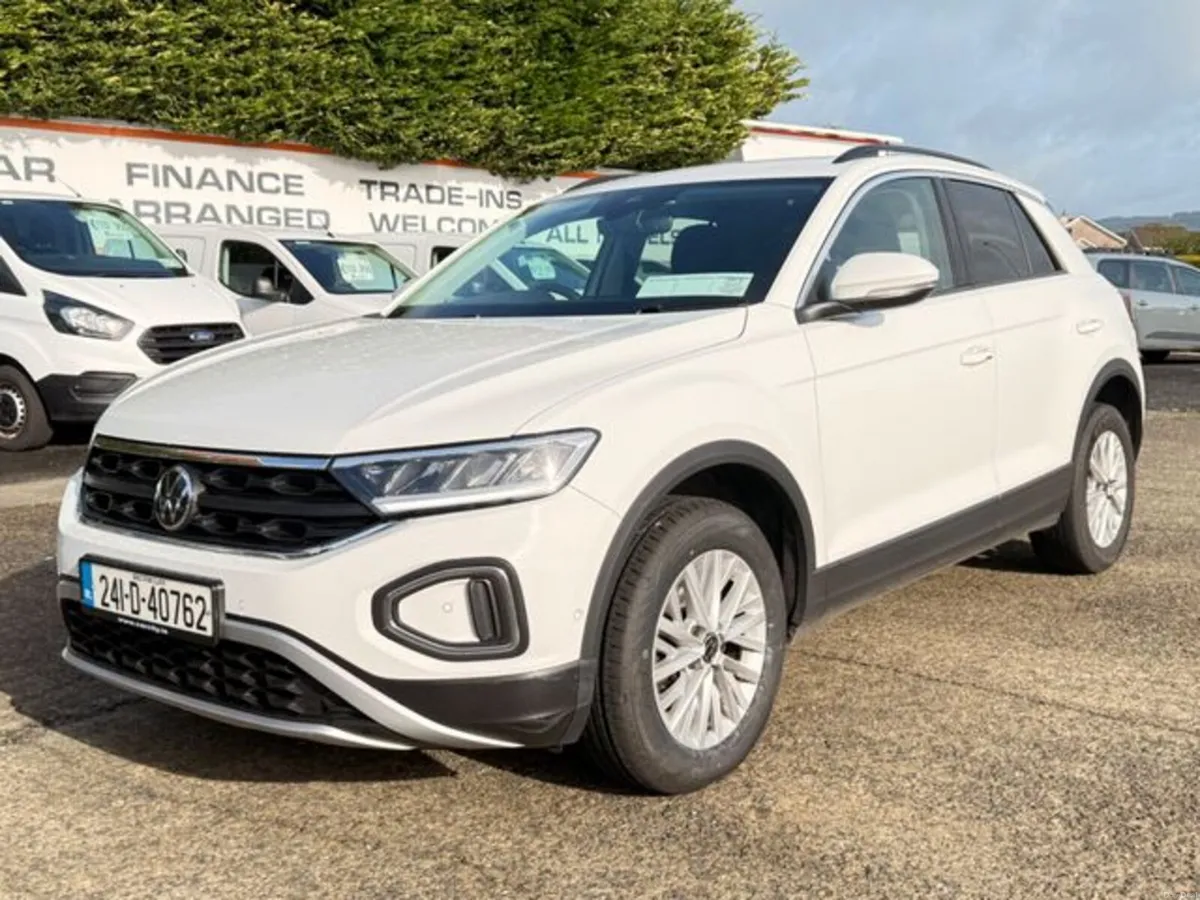 Volkswagen T-Roc Life 1.0 TSI M6F 116HP - Image 3