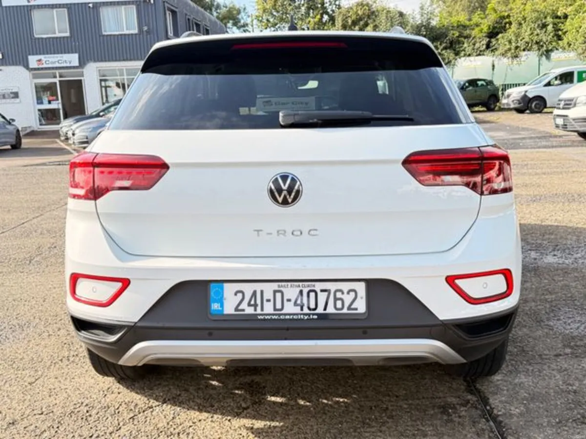 Volkswagen T-Roc Life 1.0 TSI M6F 116HP - Image 6