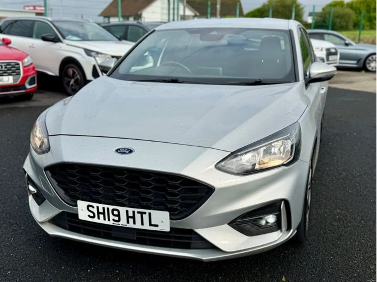 Ford Focus ST-LINE TDCI - Image 6