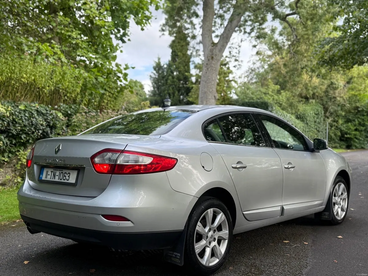 2011 Renault Fluence High Spec! - Image 4