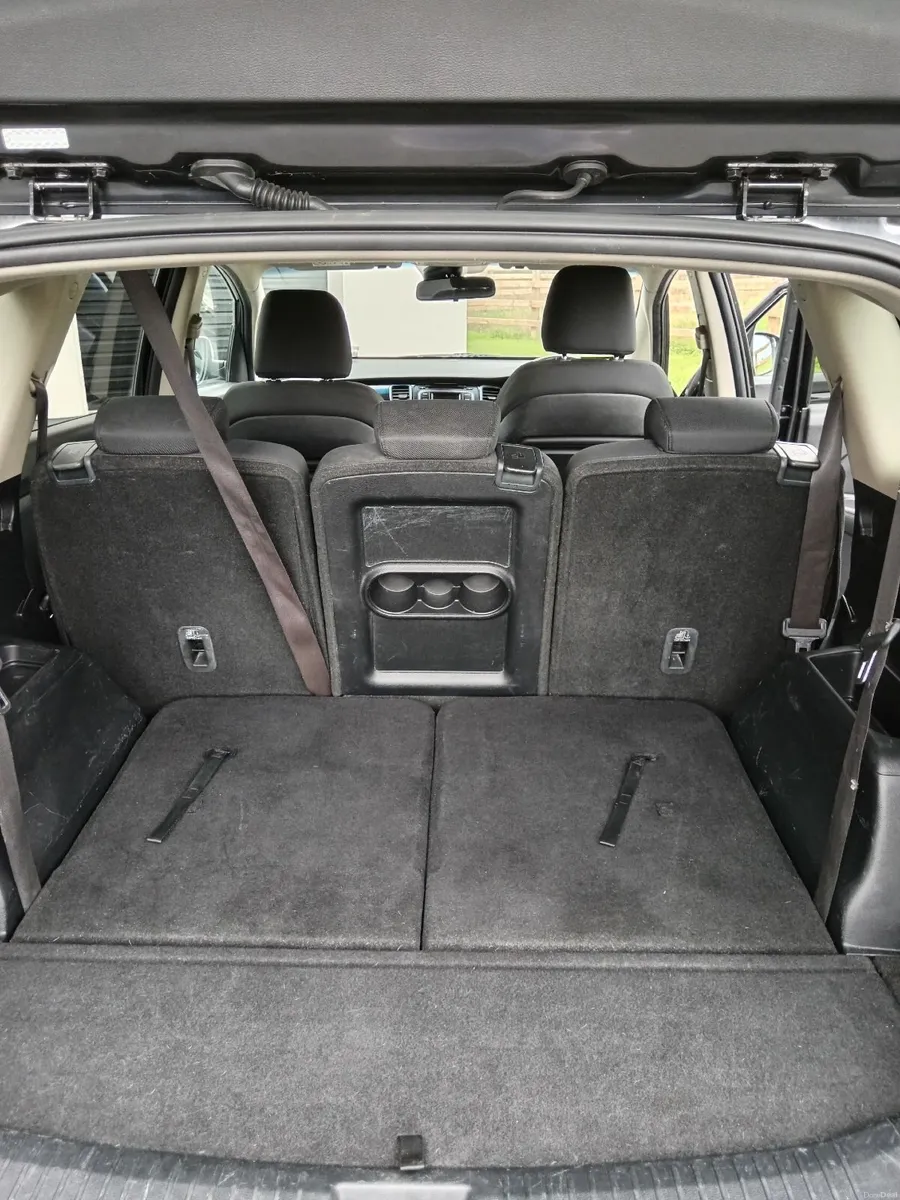 2013 Kia Carens 1.7 Diesel - 7 Seats - Image 5