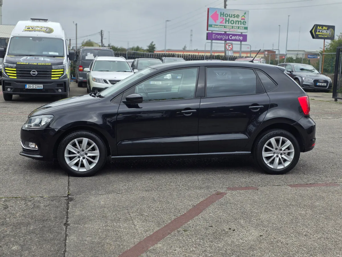 VW Polo Trendline 1.0 Petrol - Image 5