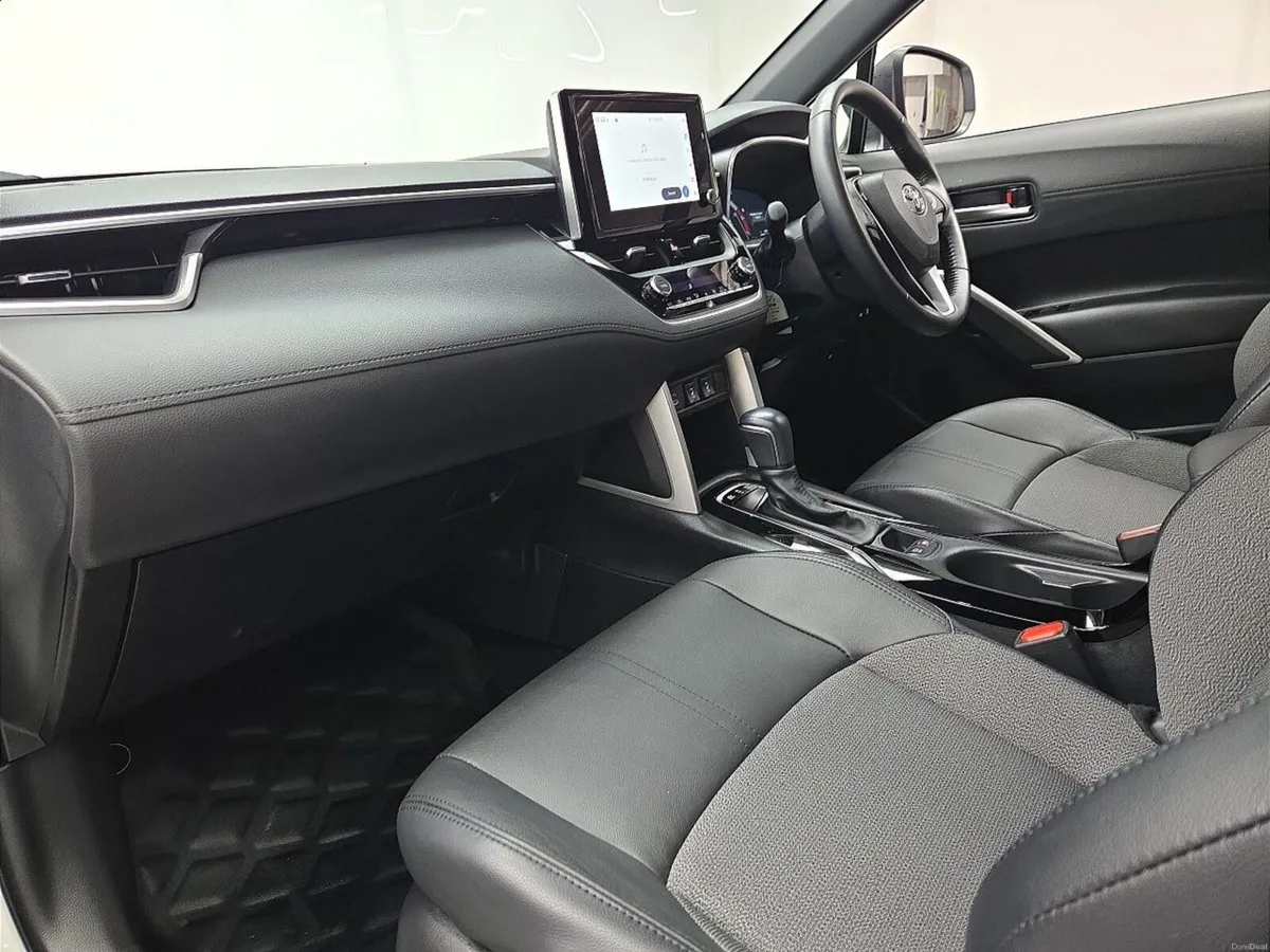 Toyota Corolla Cross Z Hybrid *Top spec* - Image 4