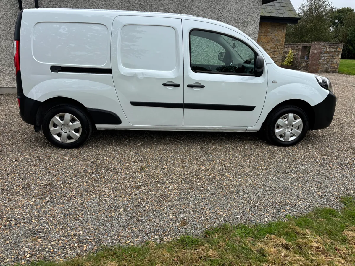 2020 Renault kangoo electric 3o kw new DOE - Image 3
