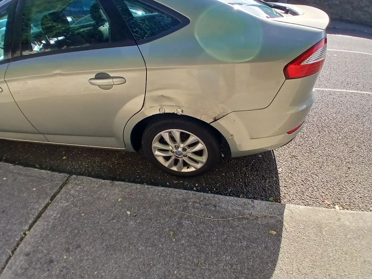 Ford Mondeo 2010 - Image 3