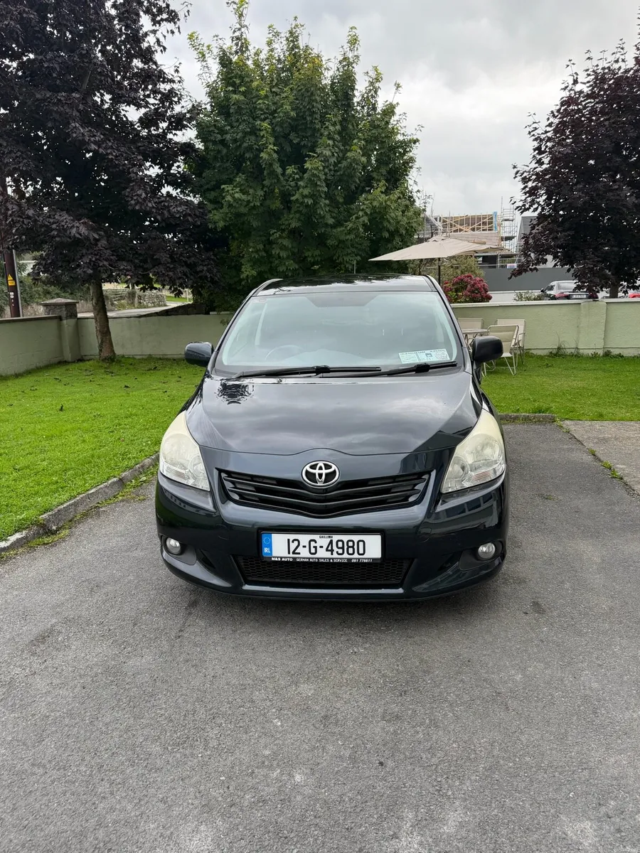 Toyota verso - Image 2