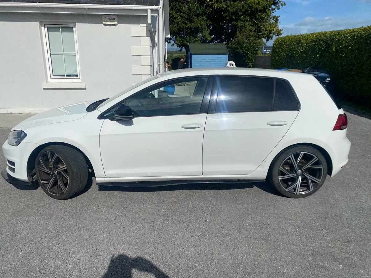 Vw Golf 2.0 litre DSG Automatic Bluetec 2013 - Image 3