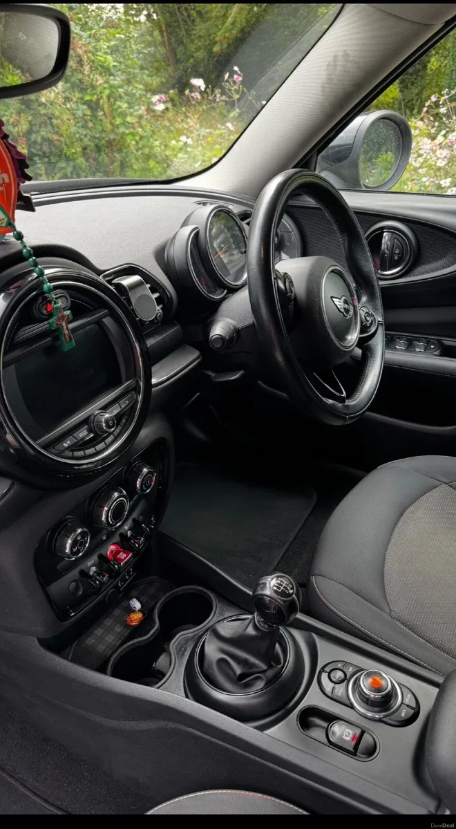 Mini Cooper 2017 - Image 6