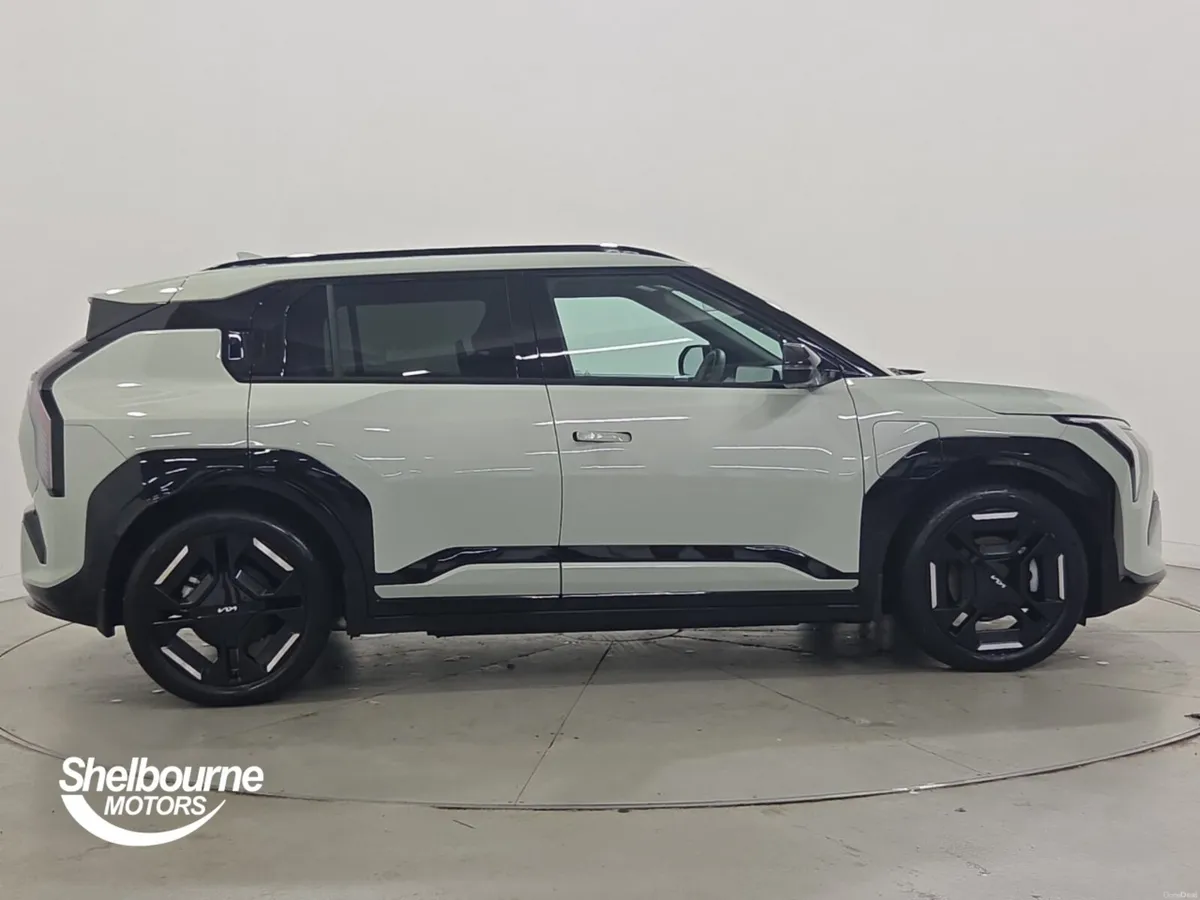 Kia EV3 150kW GT-Line 81.4kWh 5dr Auto - Image 3