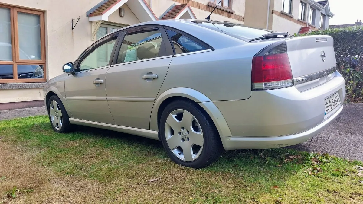 Opel Vectra 2008 - Image 4
