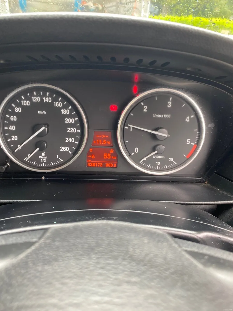 BMW 5-Series 2008 - Image 3