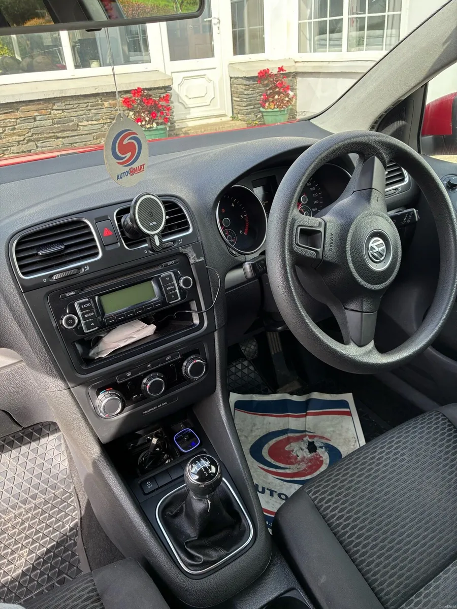 2010 Volkswagen Golf 1.6 TDI - Image 5