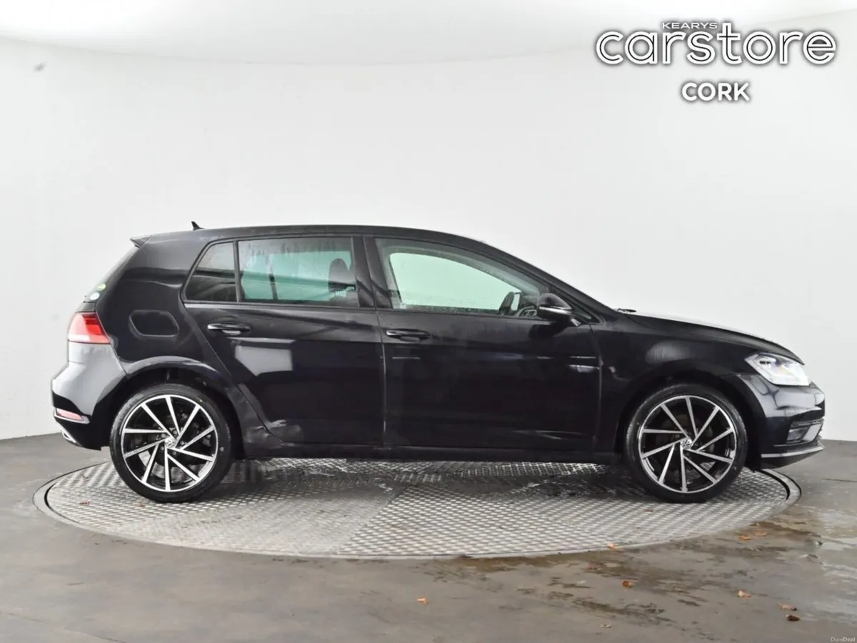 Volkswagen Golf 1.2 - Image 2