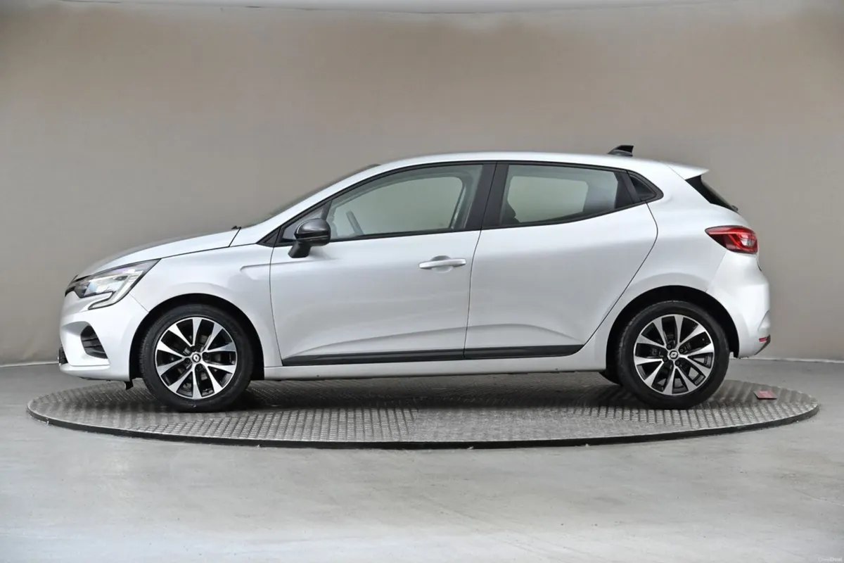 Renault Clio 1.0 TCE EQUILIBRE 6SPD - Image 5