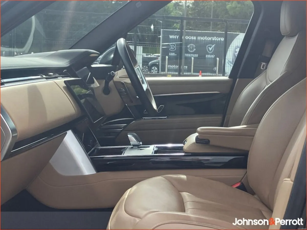 Land Rover Range Rover SWB 3.0 I6 PHEV SE, (Remain - Image 3