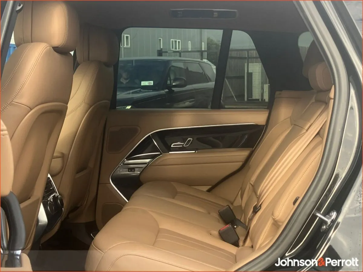 Land Rover Range Rover SWB 3.0 I6 PHEV SE, (Remain - Image 5