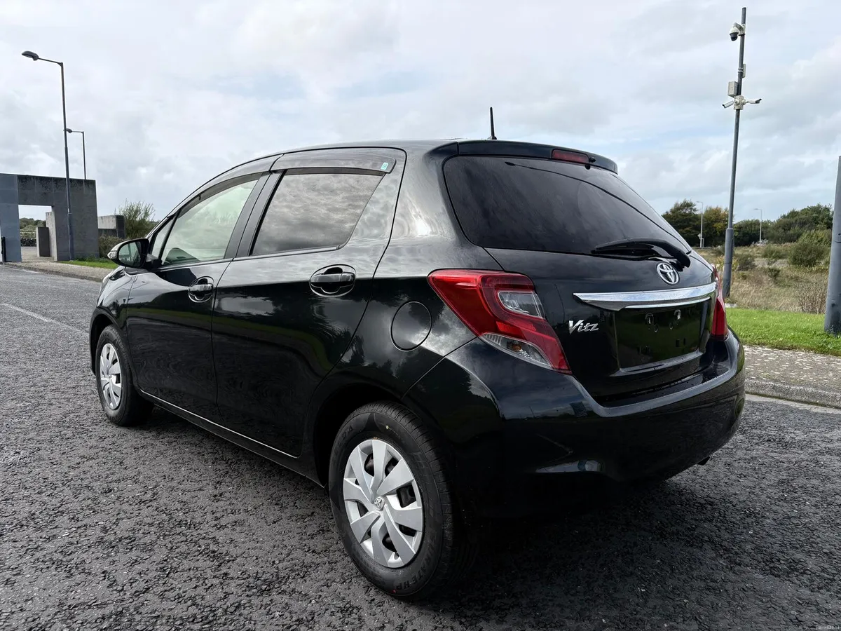 2015 Toyota Vitz/Yaris F, 1.0 Petrol, Automatic - Image 5