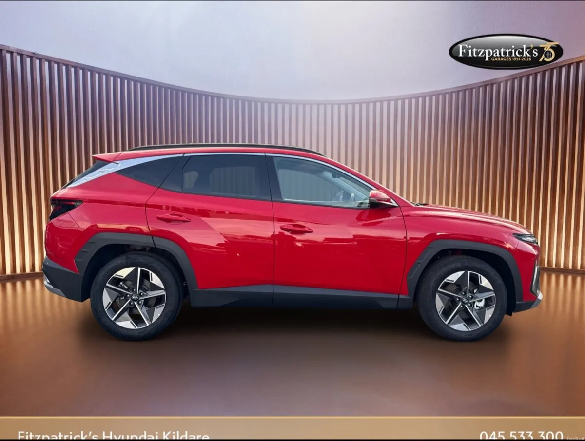 Tucson Executive with Black leather Turbo Diesel - Image 5
