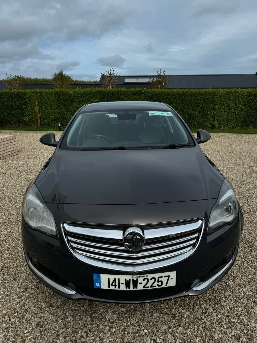 Car - Image 1