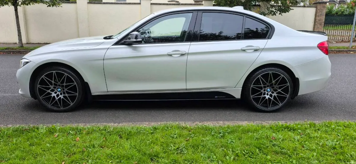 161 bmw 316 f30 sport taxed and nctd - Image 5