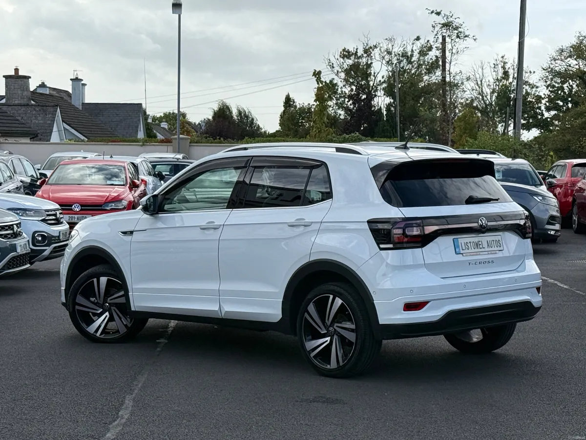 221 VW T-CROSS R-LINE 1.0 PETROL AUTOMATIC 116BHP - Image 3