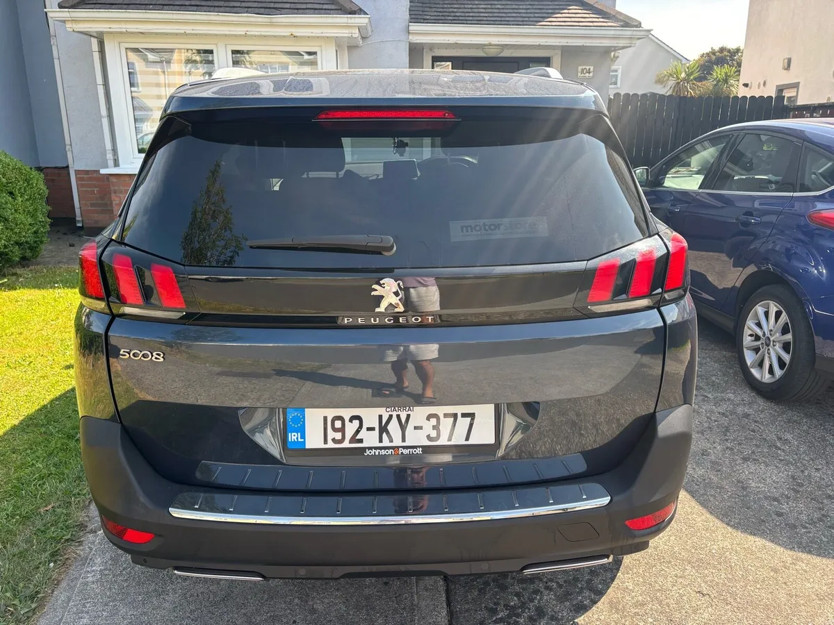 Peugeot 5008, 1.5 blueHDI - Image 6