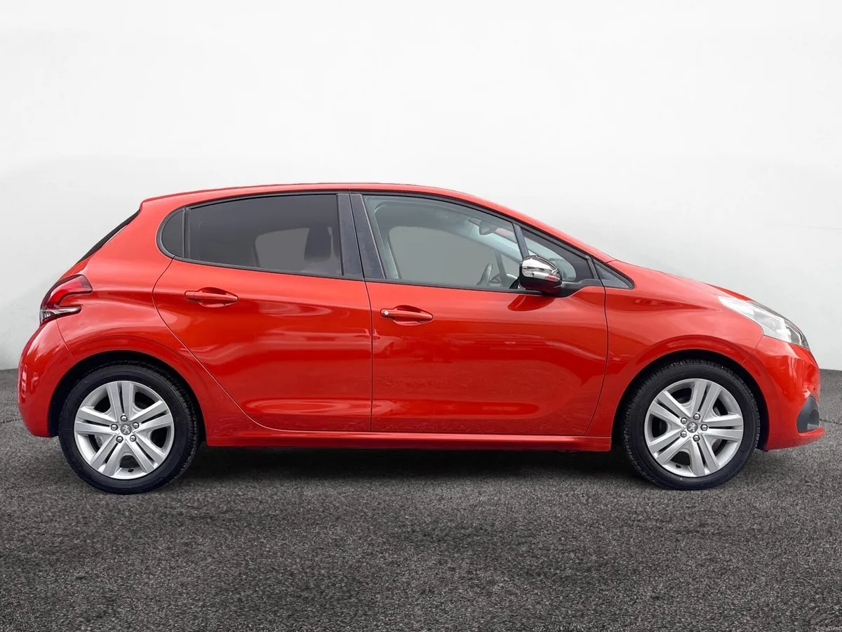 Peugeot 208 2016 1.2L Petrol - LOW KMS - Image 2