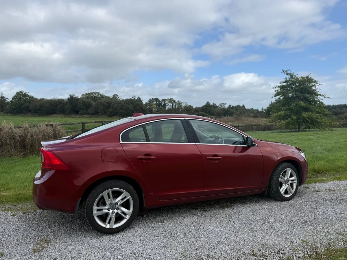 Volvo S60 D2 SE - NCT JUL 2027 - Image 2