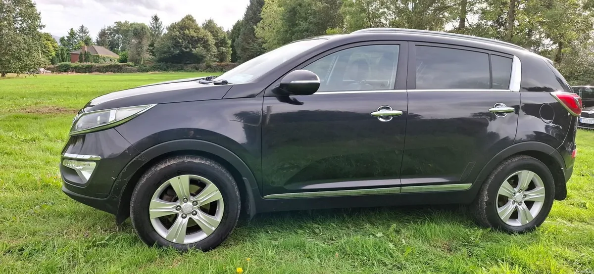 13 Kia Sportage ,SPOTLESS, NEW NCT 9/27 - Image 4