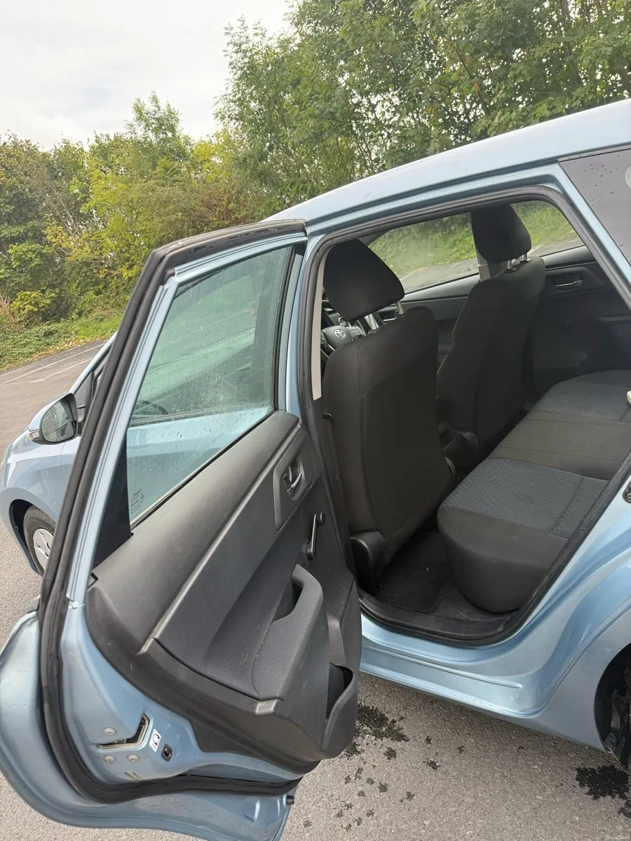 13 Toyota Auris Terra 1.4D4D Terra Fresh NCT & Tax - Image 6