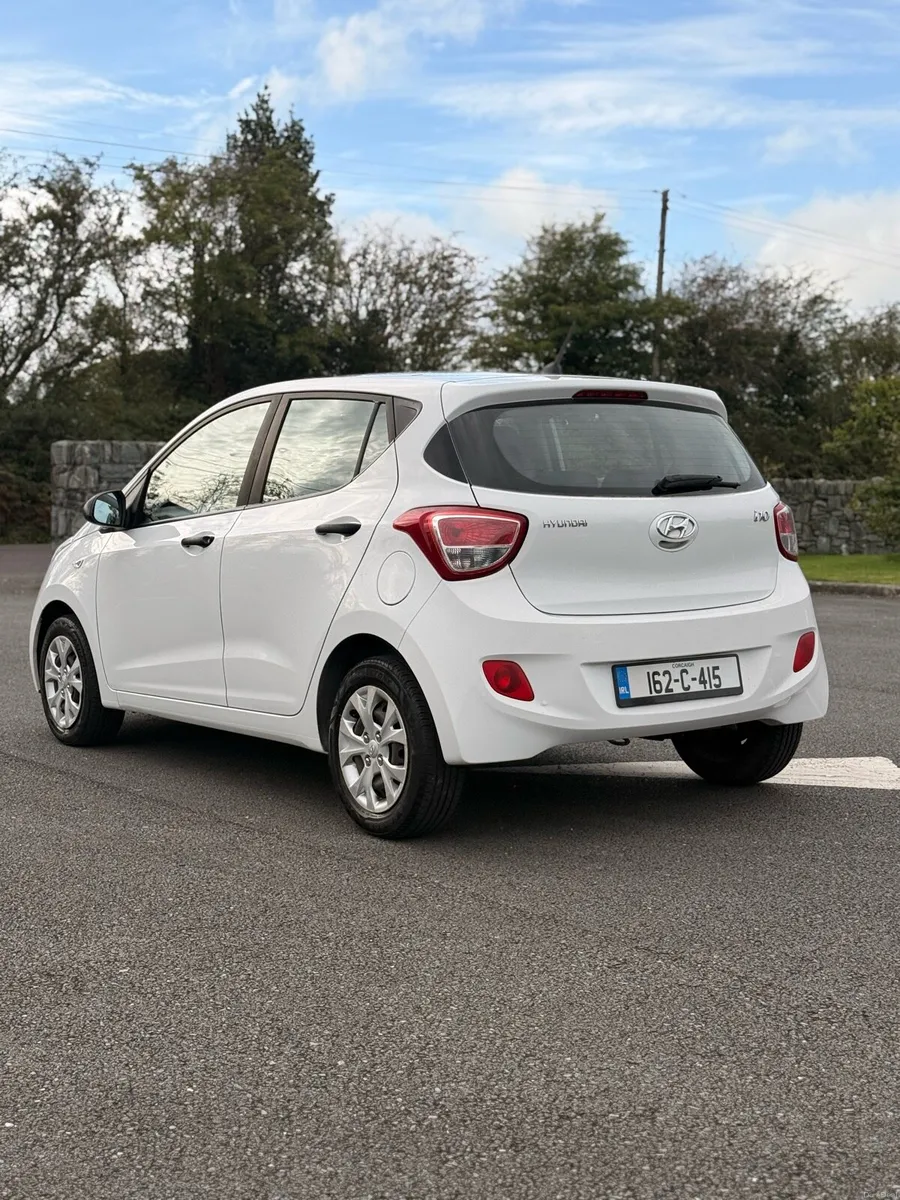 Hyundai i10 1.0 petrol Fresh NCT - Image 3